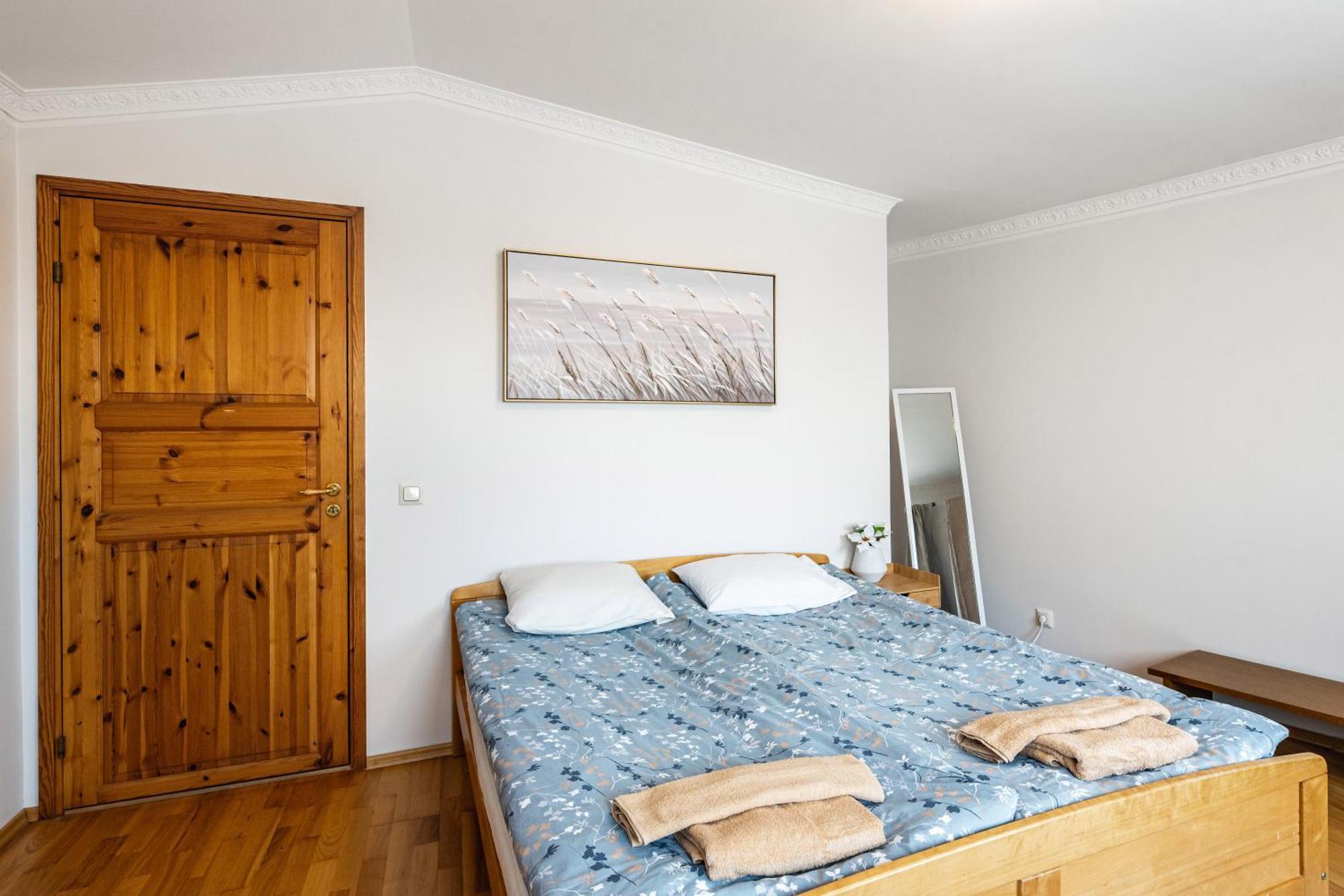 Airhome - Tower Apartment Tallinn Eksteriør billede